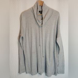 LONG SLEEVE GREY DRESSY COTTON SWEATSHIRT WITH SILVER BEADED STRING COLLAR XL